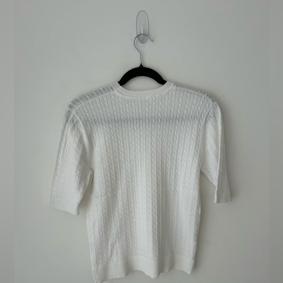 Minimalist white cable knit short sleeve sweater - Picture 5 of 7